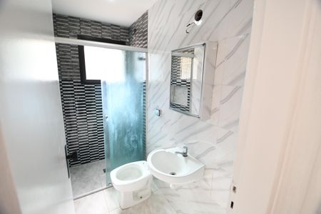 Banheiro de apartamento à venda com 1 quarto, 50m² em Ponte Preta, Campinas
