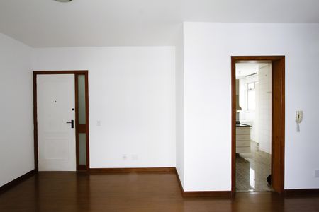 Sala de apartamento para alugar com 3 quartos, 70m² em Gutierrez, Belo Horizonte