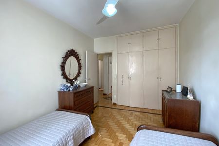 Apartamento à venda com 100m², 3 quartos e 1 vaga Apartamento à venda com 100m², 3 quartos e 1 vagaQuarto 2