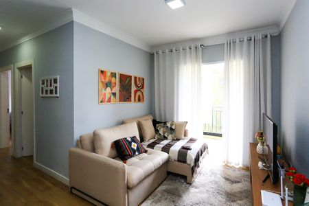 Sala  de apartamento para alugar com 3 quartos, 80m² em Chácara Agrindus, Taboão da Serra