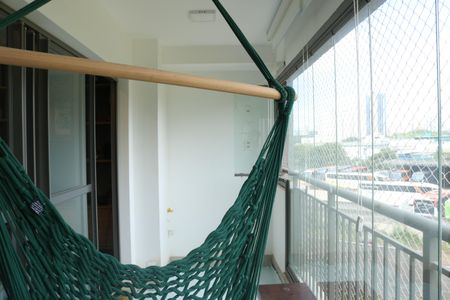 Apartamento à venda com 91m², 2 quartos e 2 vagasVaranda