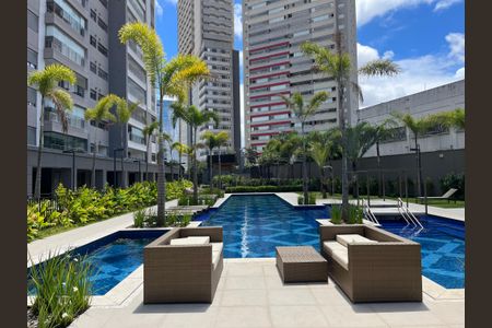Apartamento à venda com 91m², 2 quartos e 2 vagasÁrea comum - Piscina