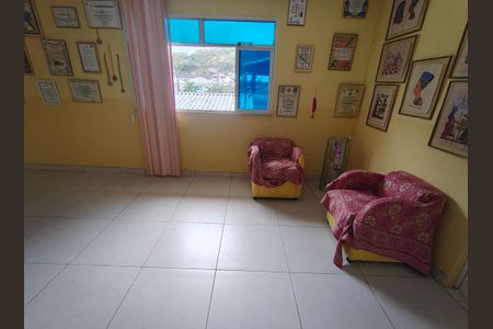 Casa de condomínio à venda com 180m², 1 quarto e 4 vagasQuarto