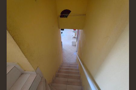 Casa de condomínio à venda com 180m², 1 quarto e 4 vagasEscada Segundo Andar