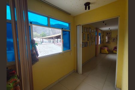 Casa de condomínio à venda com 180m², 1 quarto e 4 vagasCirculação