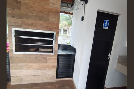 Casa de condomínio à venda com 180m², 1 quarto e 4 vagasÁrea comum - Churrasqueira