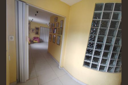 Casa de condomínio à venda com 180m², 1 quarto e 4 vagasCirculação