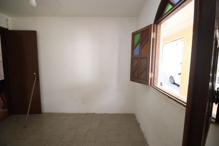Quarto 2  de casa para alugar com 2 quartos, 75m² em Boca do Rio, Salvador