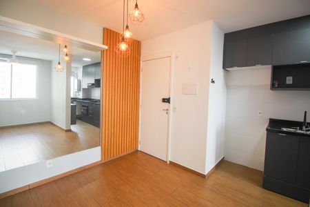 Sala de apartamento para alugar com 2 quartos, 47m² em Jardim Monte Alegre, Taboão da Serra