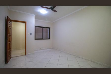 Casa de condomínio para alugar com 240m², 4 quartos e 1 vaga Casa de condomínio para alugar com 240m², 4 quartos e 1 vagaQuarto 2