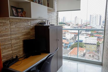 Apartamento à venda com 55m², 2 quartos e 1 vaga Apartamento à venda com 55m², 2 quartos e 1 vagaSacada