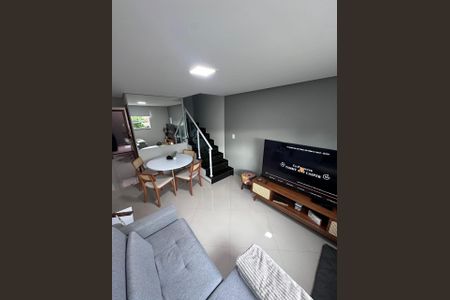 Sala de casa para alugar com 2 quartos, 135m² em Campestre, Santo André