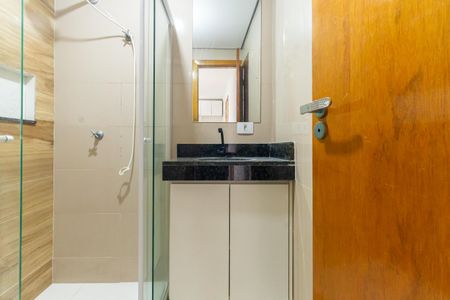 Banheiro Social de apartamento para alugar com 1 quarto, 31m² em Vila Moreira, São Paulo