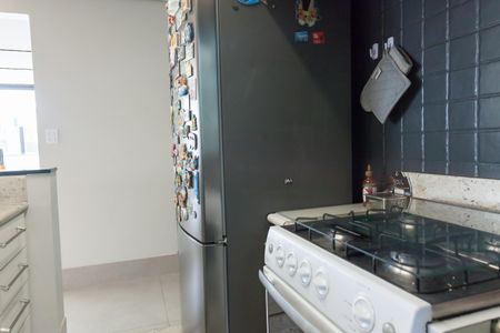 Apartamento para alugar com 140m², 2 quartos e 2 vagas Apartamento para alugar com 140m², 2 quartos e 2 vagasCozinha