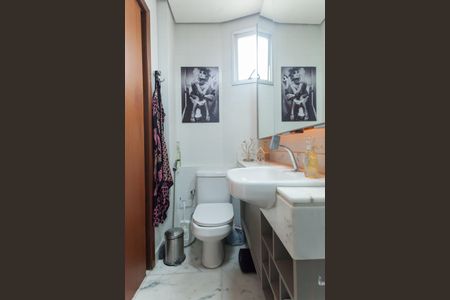 Apartamento para alugar com 140m², 2 quartos e 2 vagas Apartamento para alugar com 140m², 2 quartos e 2 vagasBanheiro da Suíte