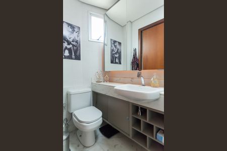 Apartamento para alugar com 140m², 2 quartos e 2 vagas Apartamento para alugar com 140m², 2 quartos e 2 vagasBanheiro da Suíte