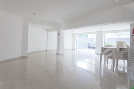 Apartamento para alugar com 140m², 2 quartos e 2 vagas Apartamento para alugar com 140m², 2 quartos e 2 vagasÁrea comum - Salão de festas