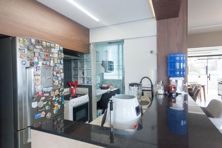 Apartamento para alugar com 140m², 2 quartos e 2 vagas Apartamento para alugar com 140m², 2 quartos e 2 vagasCozinha