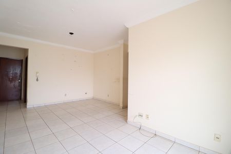 Sala de apartamento para alugar com 3 quartos, 90m² em Santa Mônica, Uberlândia