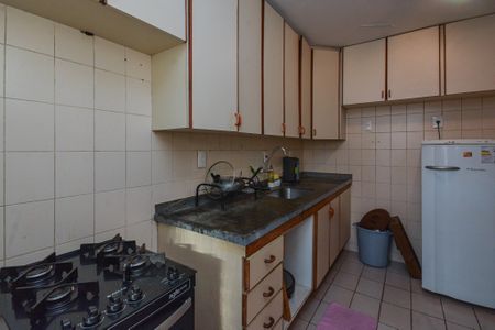 Apartamento à venda com 65m², 2 quartos e 2 vagas Apartamento à venda com 65m², 2 quartos e 2 vagasCozinha