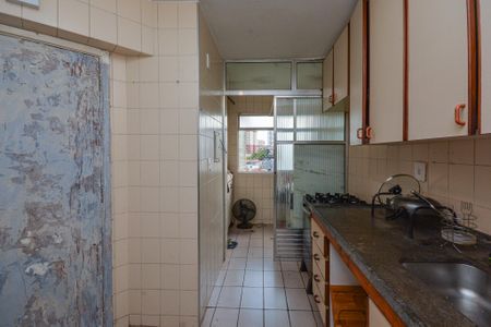 Apartamento à venda com 65m², 2 quartos e 2 vagas Apartamento à venda com 65m², 2 quartos e 2 vagasCozinha