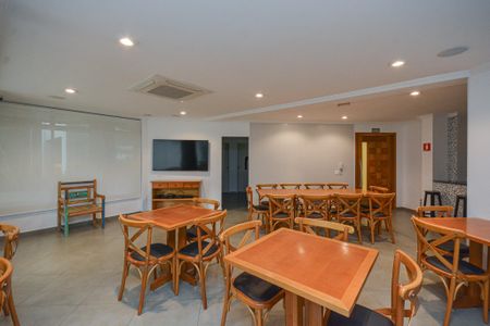 Apartamento à venda com 65m², 2 quartos e 2 vagas Apartamento à venda com 65m², 2 quartos e 2 vagasÁrea comum - Salão de festas