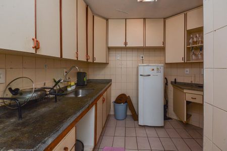 Apartamento à venda com 65m², 2 quartos e 2 vagas Apartamento à venda com 65m², 2 quartos e 2 vagasCozinha