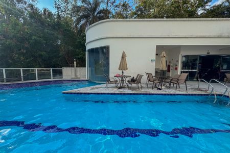 Apartamento à venda com 83m², 3 quartos e 2 vagasÁrea comum - Piscina