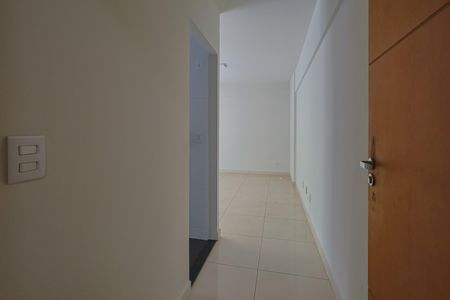 Apartamento à venda com 83m², 3 quartos e 2 vagasEntrada