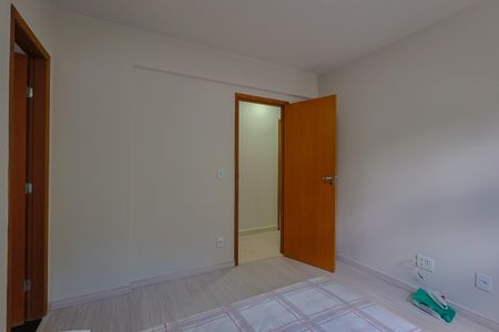Apartamento à venda com 83m², 3 quartos e 2 vagasQuarto 3 - Suíte