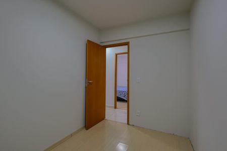 Apartamento à venda com 83m², 3 quartos e 2 vagasQuarto 2