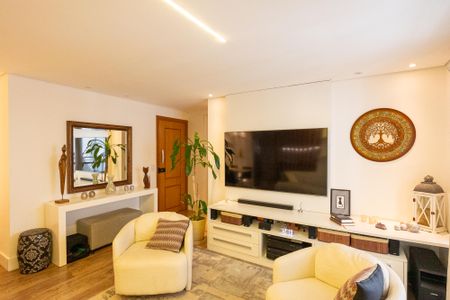 Sala de apartamento para alugar com 3 quartos, 90m² em Chácara Inglesa, São Paulo