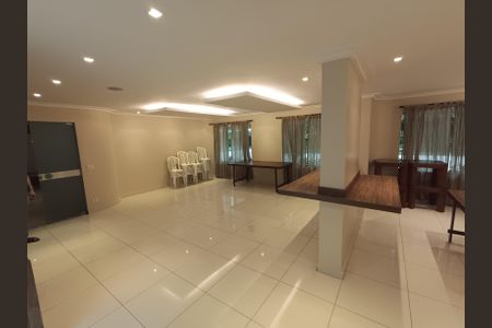 Apartamento à venda com 124m², 3 quartos e 1 vaga Apartamento à venda com 124m², 3 quartos e 1 vagaSalão de Festas