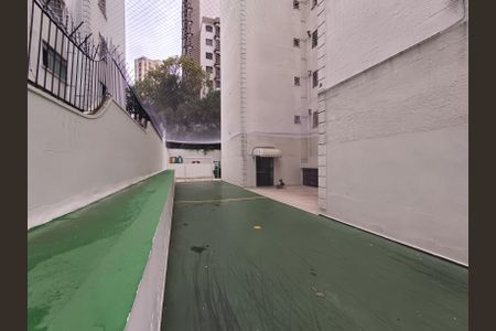 Apartamento à venda com 124m², 3 quartos e 1 vaga Apartamento à venda com 124m², 3 quartos e 1 vagaÁrea comum - Quadra