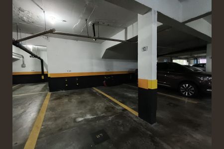 Apartamento à venda com 124m², 3 quartos e 1 vaga Apartamento à venda com 124m², 3 quartos e 1 vagaGaragem