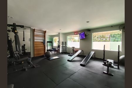 Apartamento à venda com 124m², 3 quartos e 1 vaga Apartamento à venda com 124m², 3 quartos e 1 vagaAcademia