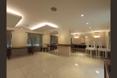 Apartamento à venda com 124m², 3 quartos e 1 vaga Apartamento à venda com 124m², 3 quartos e 1 vagaSalão de Festas