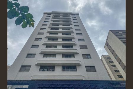 Apartamento à venda com 43m², 1 quarto e 1 vaga Apartamento à venda com 43m², 1 quarto e 1 vagaFachada