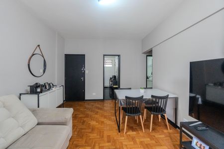 Sala de apartamento à venda com 2 quartos, 67m² em Consolação, São Paulo