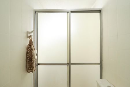 Apartamento à venda com 50m², 2 quartos e 1 vaga Apartamento à venda com 50m², 2 quartos e 1 vagaBanheiro