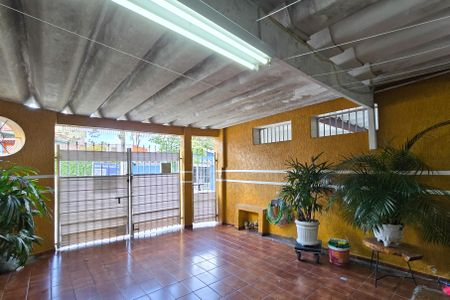 Casa à venda com 144m², 2 quartos e 2 vagasGaragem