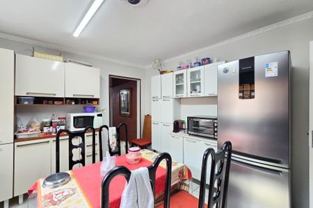 Casa à venda com 144m², 2 quartos e 2 vagasCozinha