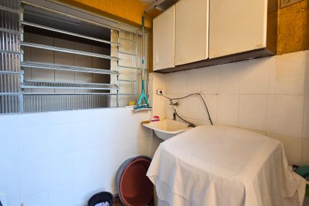 Casa à venda com 144m², 2 quartos e 2 vagasÁrea de Serviço