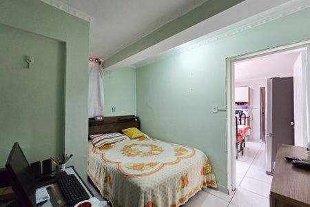 Casa à venda com 144m², 2 quartos e 2 vagasSuíte