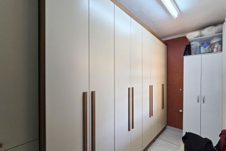 Casa à venda com 144m², 2 quartos e 2 vagasCloset - Suíte 
