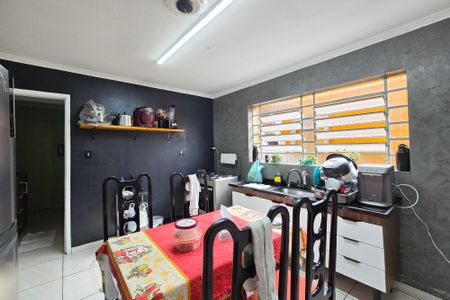 Casa à venda com 144m², 2 quartos e 2 vagasCozinha