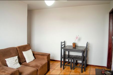 Sala de apartamento para alugar com 1 quarto, 30m² em Setor Sul, Goiânia