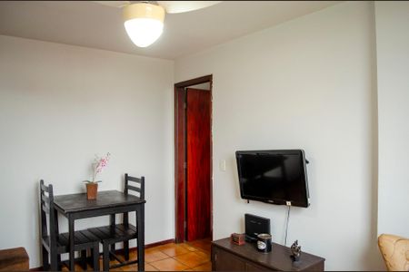 Sala de apartamento para alugar com 1 quarto, 30m² em Setor Sul, Goiânia
