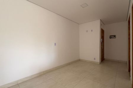 Sala de apartamento para alugar com 1 quarto, 30m² em Jardim Vila Galvao, Guarulhos