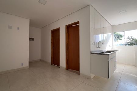 Sala de apartamento para alugar com 1 quarto, 30m² em Jardim Vila Galvao, Guarulhos